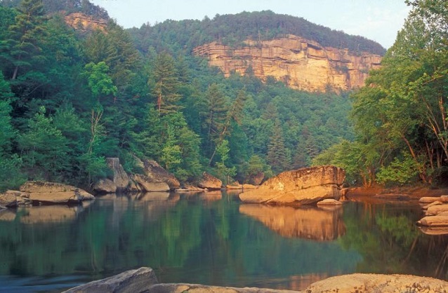 Cliffs on the Big South Fork NPS photo